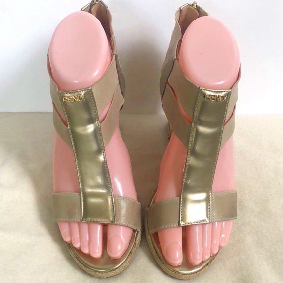 Fendi Women's Gold Carioca Patent Leather T-strap Wedge Sandals Size 35.5 w/ COA - Picture 7 of 12